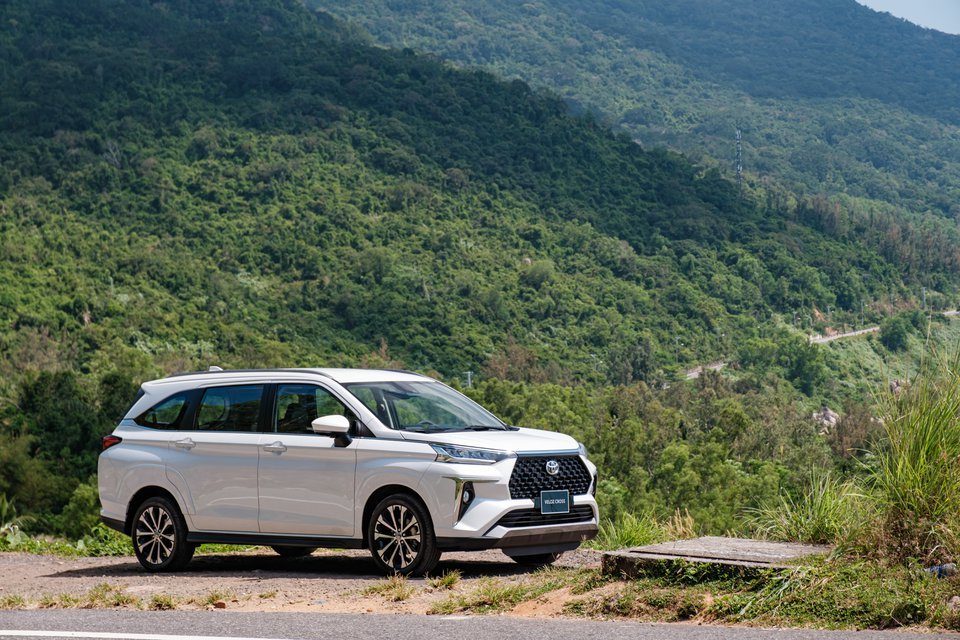 Toyota Veloz Cross 35 Toyota Veloz Cross toyota veloz 13 Toyota Veloz Cross